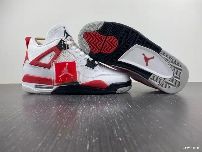 Red Jordan 4 Air DH6927-161 Cement 0630